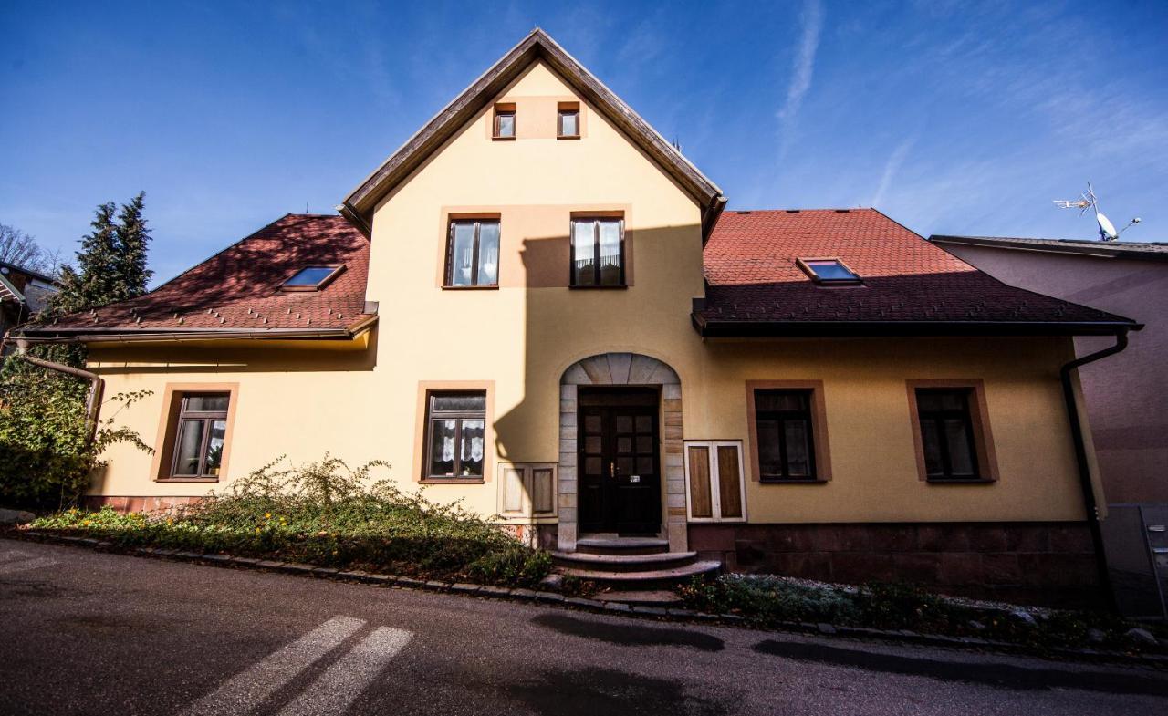 Vegzion - Vegan B&B Svoboda nad Úpou Extérieur photo
